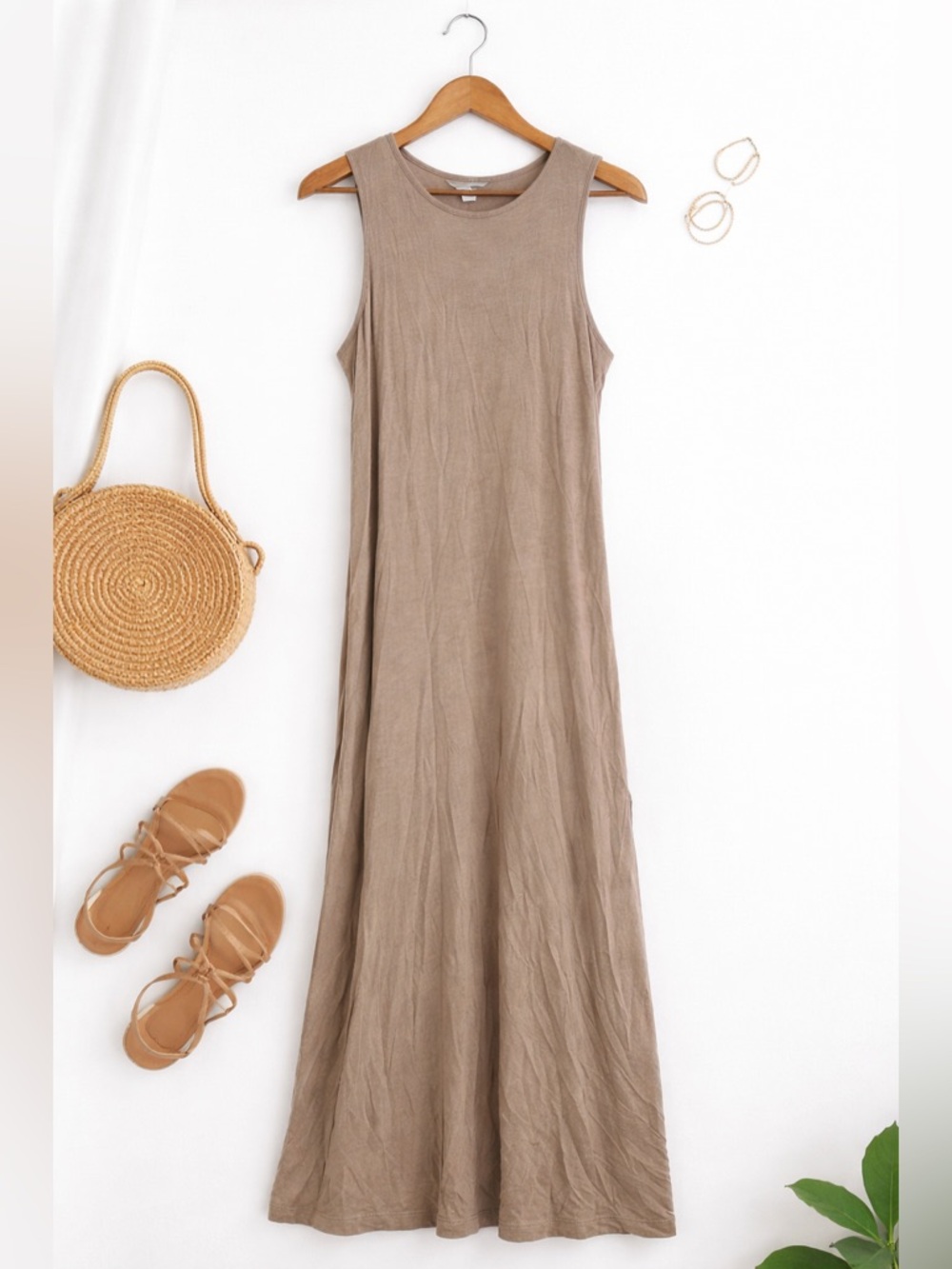 H&M Beige Sleeveless Maxi Dress